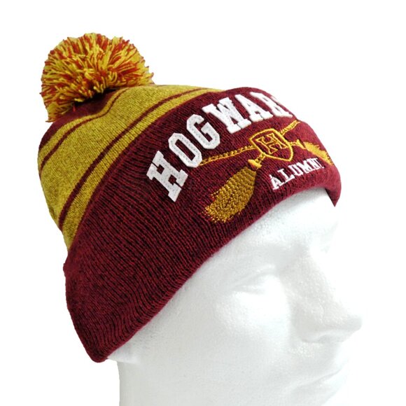 Hogwarts Alumni Winter Knit Cap Harry Potter Hat OS Maroon & Gold Giant Pom Pom - Picture 1 of 5